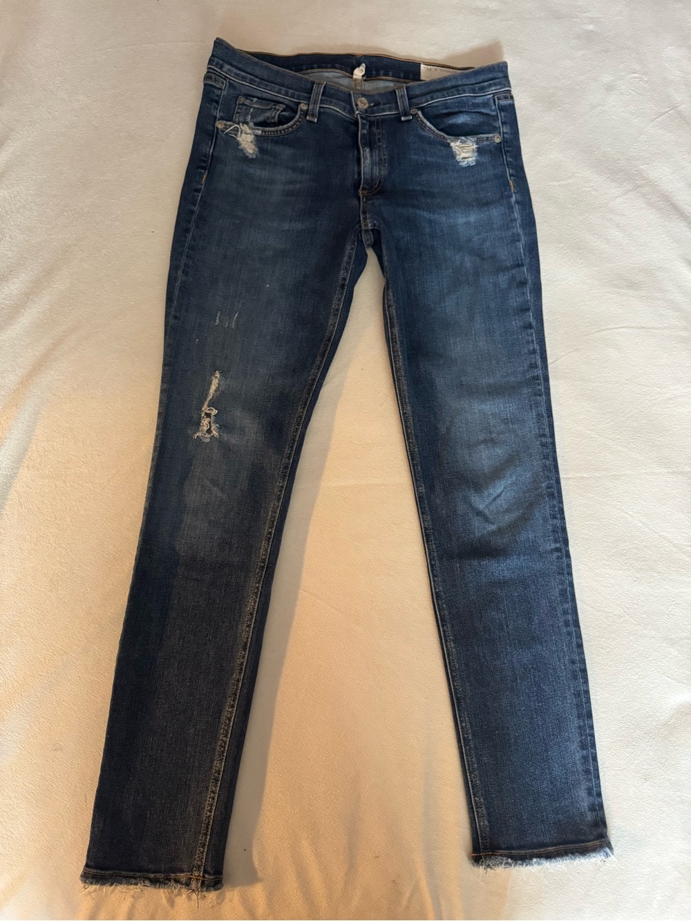 Rag and Bone Skinny Fit Distressed Woman’s Dark Blue Jeans size 30
